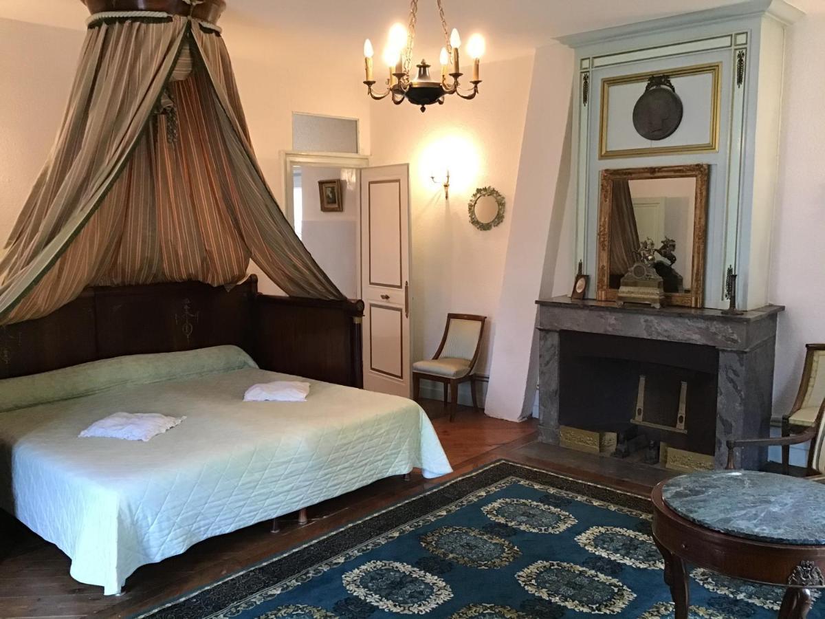 Chateau De La Chapelle Des Bois フルーリー エクステリア 写真